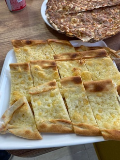 Kaşarlı Pide görseli