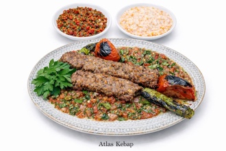 Altı Ezmeli Kebap görseli