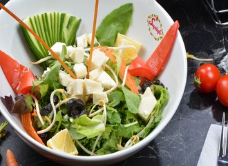 Akdeniz Salata görseli