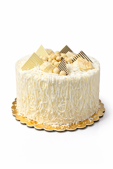 Muz Fındık Pasta (8 Kişilik) görseli