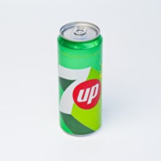 7Up (330 Ml) görseli