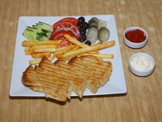 Kaşarlı Tost görseli