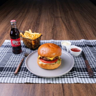 Cheeseburger Menü görseli