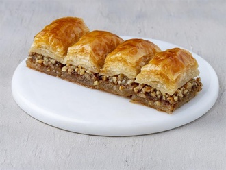 1 Porsiyon (4 Adet) Cevizli Baklava (1. Sınıf Yağlı) görseli