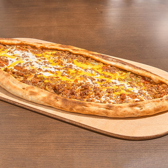 Kuşbaşılı Yumurtalı Pide görseli