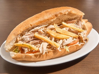 Tam Ekmek Arası Tavuk Şiş görseli