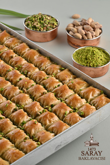 Fıstıklı Özel Baklava (500 Gr.) görseli