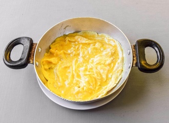 Kaşarlı Yumurta görseli