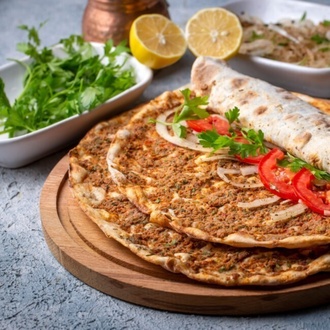 Soğansız Lahmacun görseli