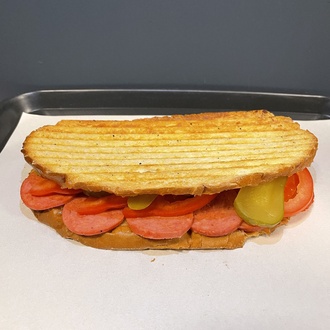 Sucuklu Tost görseli