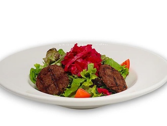 Vegan Köfteli Akdeniz Salata görseli