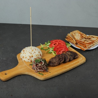 Izgara Köfte görseli