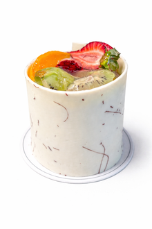 Meyveli Beyaz Pasta görseli