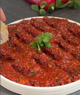 Acılı Ezme (100 Gr.) görseli