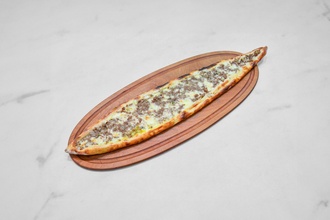 Kıymalı Kaşarlı Pide görseli