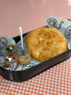 Vegan Sade Pişi görseli