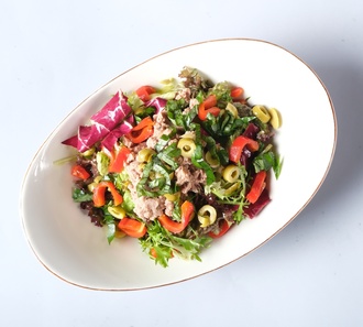 Ton Balıklı & Zeytinli Salata görseli