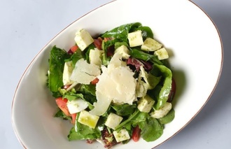Roka & Mozarella Salatası görseli