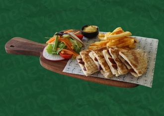 Sucuklu Kaşarlı Tost görseli