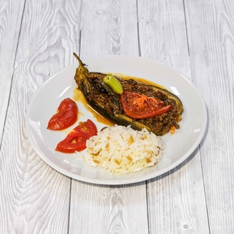 İzmir Köfte & Bulgur Pilavı görseli