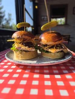2Li Teksas Burger + 1L Coca Cola görseli