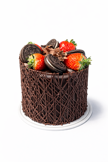 Bizbize Oreo Çilek Pasta görseli