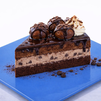 Siyah Profiterol Pasta görseli