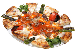 Yoğurtlu Adana Kebap görseli