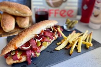Yarım Ekmek Arası Kumru Sandviç görseli