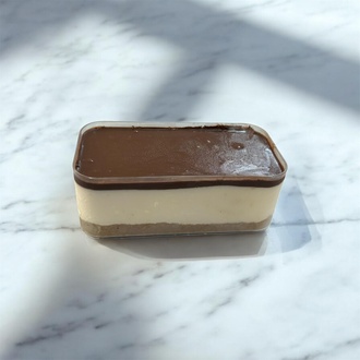 Çikolatalı Cheesecake Cup görseli