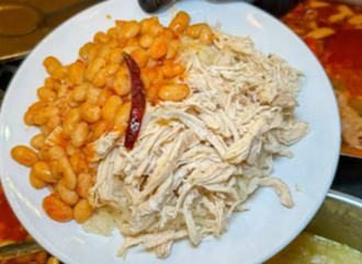 Tavuklu Kuru Fasulyeli Pilav görseli
