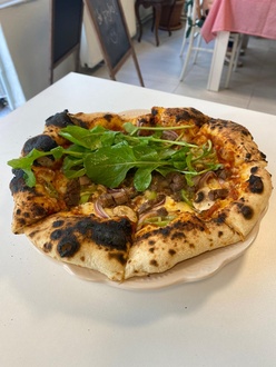 Etli Pizza görseli
