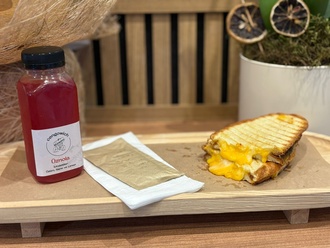 3 Peynirli Tost görseli