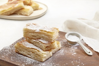 Sade Börek görseli