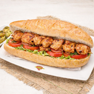 Ekmek Arası Piliç Şiş görseli