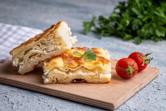 Peynirli Su Böreği görseli