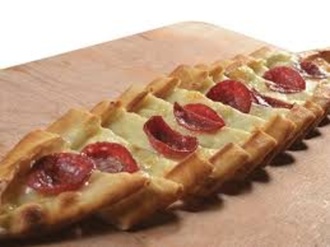 Kaşar Sucuklu Pide (1.5 Porsiyon) görseli