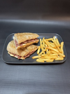 Gurme Tiftik Tost görseli