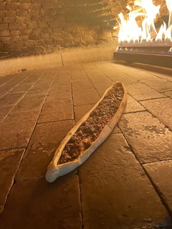 Kavurmalı Pide görseli