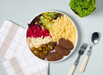 Falafel Makarna Bowl görseli