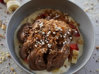 Date Chocolate görseli