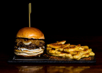 Rokfor Mushroom Burger görseli