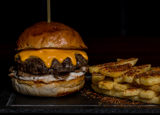 Türüf Cheeseburger (Cheddar) görseli
