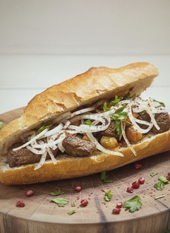 Özel Soslu Yarım Ekmek Arası Ciğer görseli