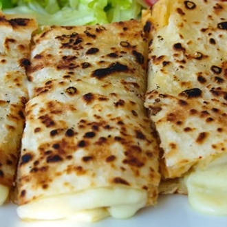 Kaşarlı Saç Böreği görseli