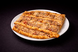 Kıymalı Karışık Pide görseli