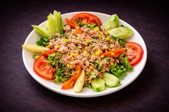 Ton Balıklı Salata görseli