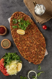 Acısız Antep Lahmacun görseli