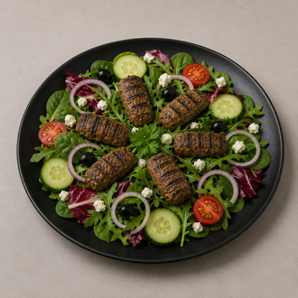 Izgara Köfteli Salata görseli