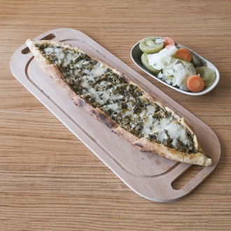 Ispanaklı Kaşarlı Pide görseli